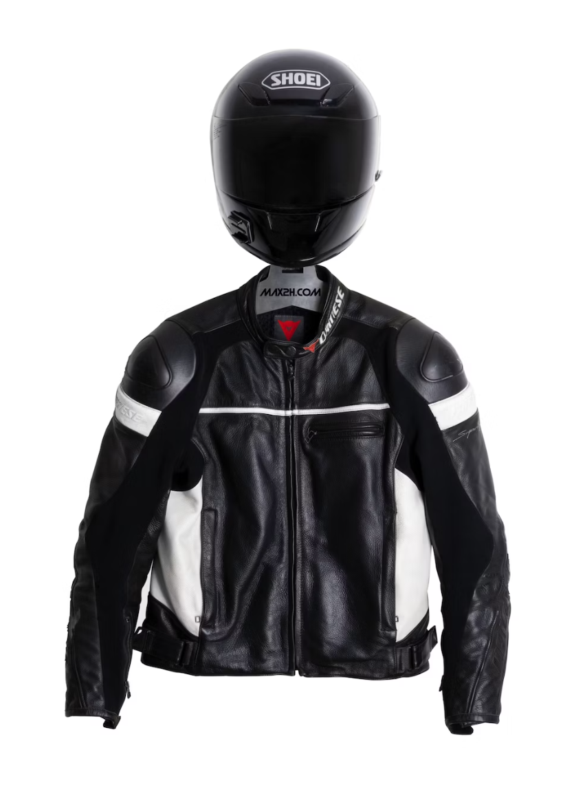 MAX2H Motorradgarderobe / Helmhalter EVOAIR mit Kleiderbügel und Klammerhaken