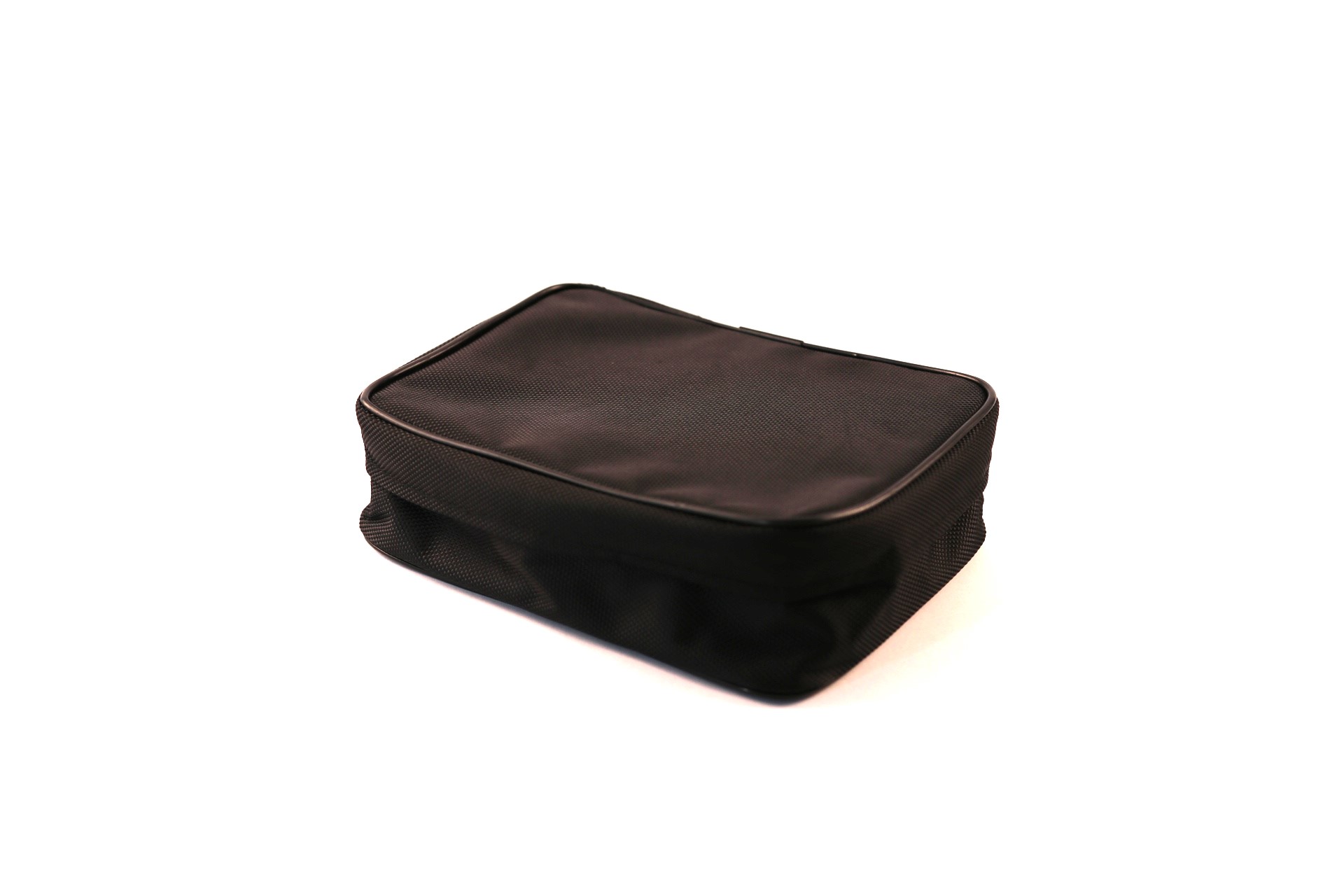 MAX2H Werkzeugtasche für den hinteren Kotflügel